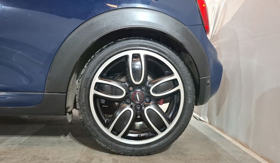 Mini John Cooper Works 2.0 JOHN COOPER WORKS HOT CHILI AT Hatchback 2018