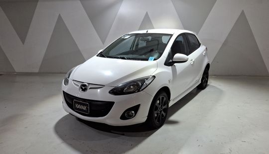 Mazda • Mazda 2
