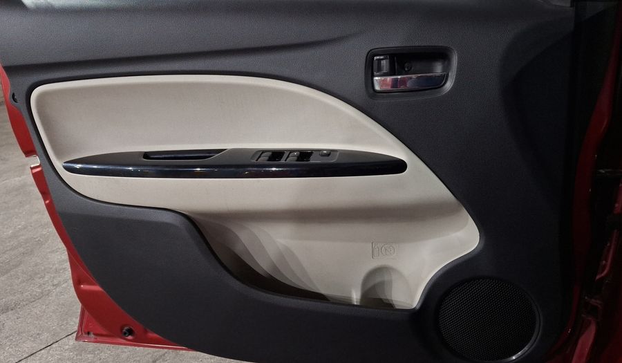 Mitsubishi Mirage 1.2 GLX CVT Hatchback 2017