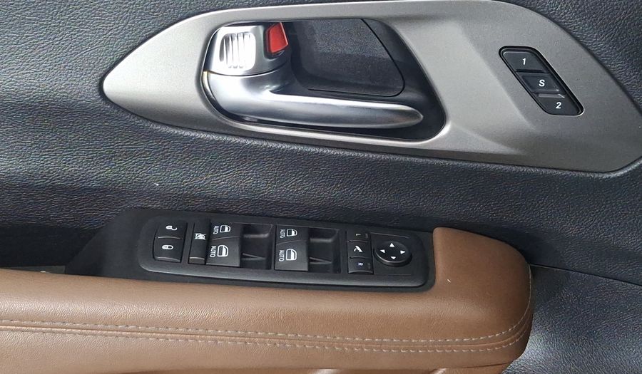 Chrysler Pacifica 3.6 LIMITED PLATINUM AUTO Minivan 2020