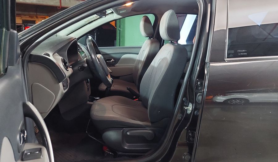 Renault Logan 1.6 PRIVILEGE Sedan 2019