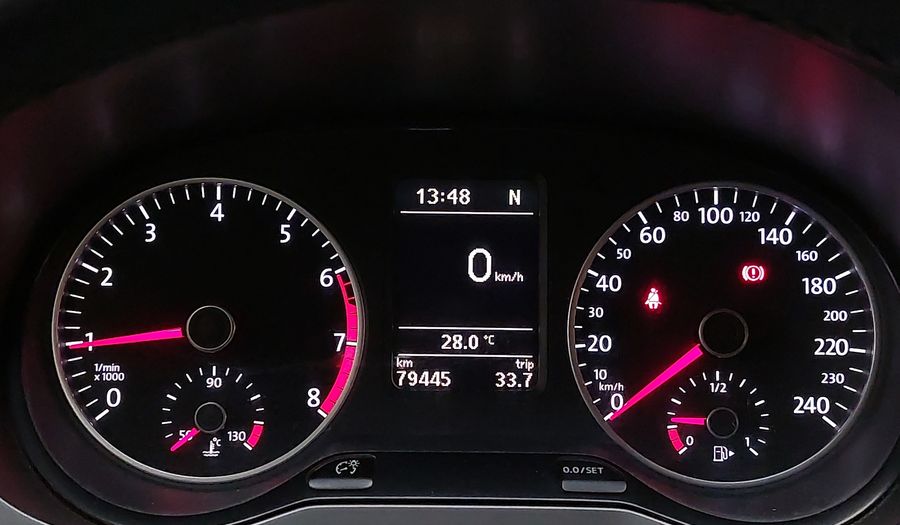 Volkswagen Fox 1.6 COMFORTLINE I-MOTION Hatchback 2017