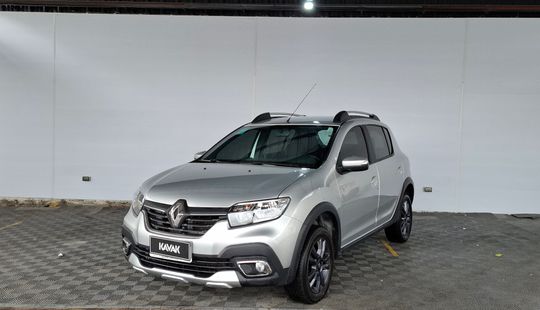Renault • Sandero Stepway