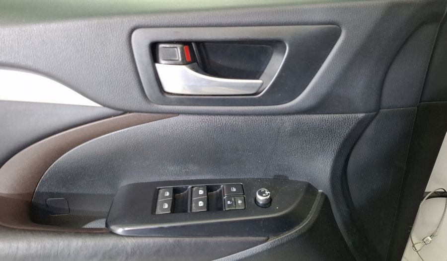 Toyota Highlander 3.5 XLE Suv 2016