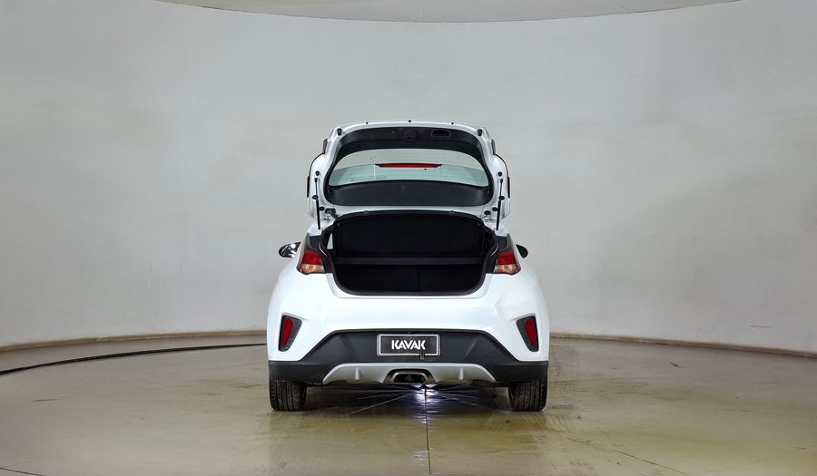 Hyundai Veloster 2.0 JS PLUS Hatchback 2021