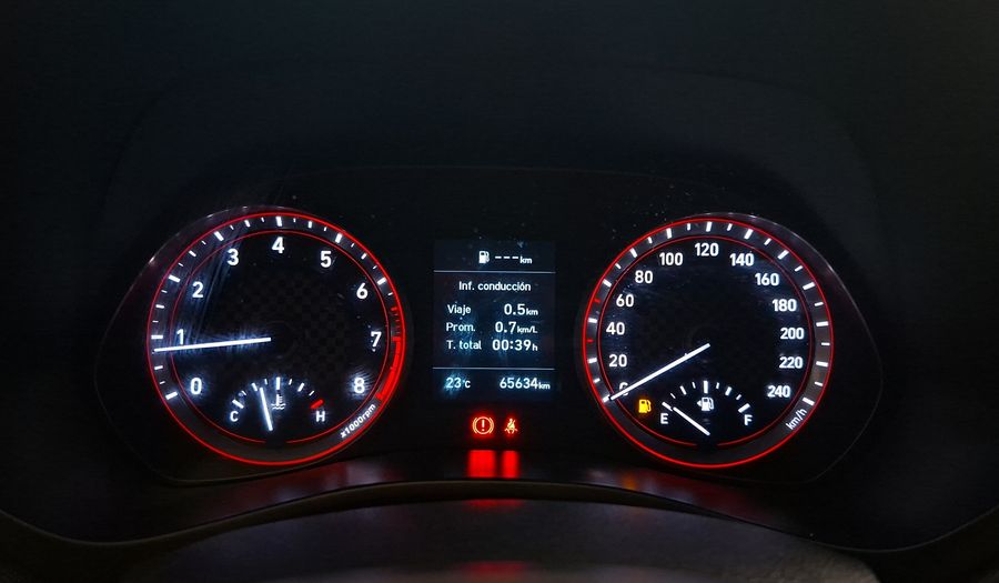 Hyundai Veloster 2.0 JS PLUS Hatchback 2021