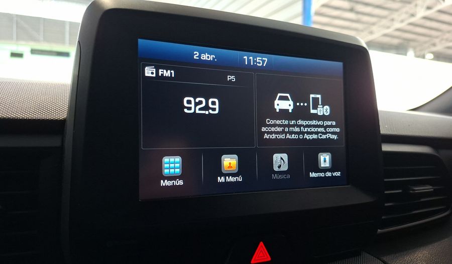 Hyundai Veloster 2.0 JS PLUS Hatchback 2021