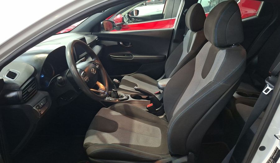 Hyundai Veloster 2.0 JS PLUS Hatchback 2021