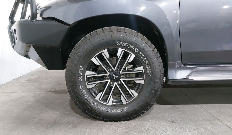 Mitsubishi Montero 3.0 SE PLUS AUTO 4WD Suv 2022