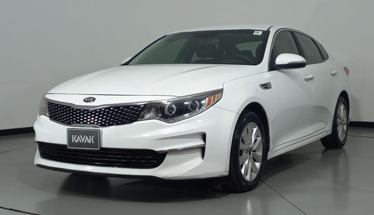 2016 • 87,750 km • Automático