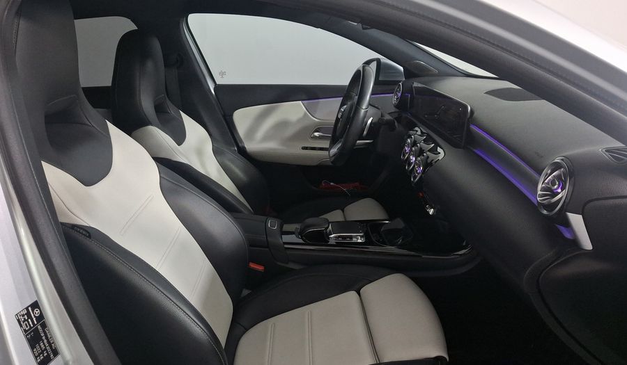 Mercedes Benz Clase A 1.3 200 SPORT DCT Hatchback 2019