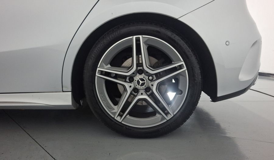 Mercedes Benz Clase A 1.3 200 SPORT DCT Hatchback 2019