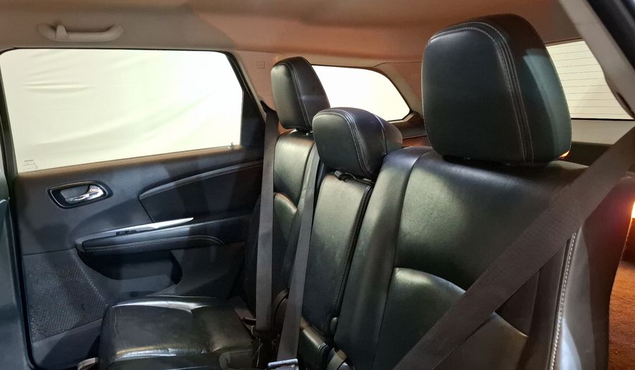 Dodge Journey 2.4 SXT+ 5 PASAJEROS Suv 2015