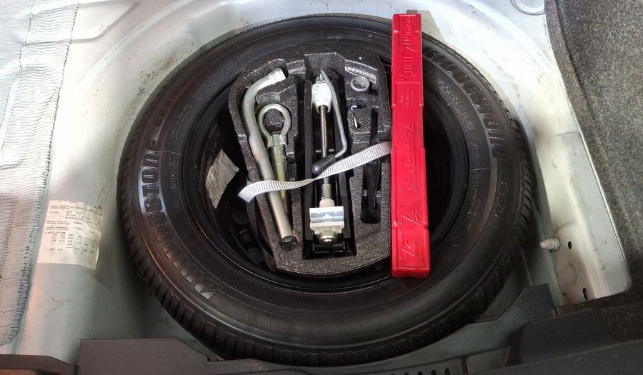 Seat Ibiza 1.6 REFERENCE MT Hatchback 2017