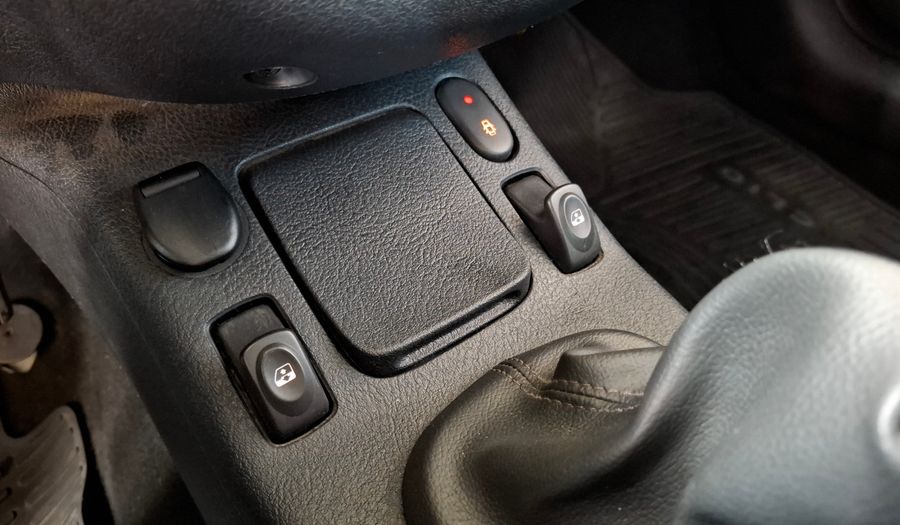 Renault Clio 1.1 DYNAMIQUE Hatchback 2015