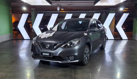Nissan • Sentra
