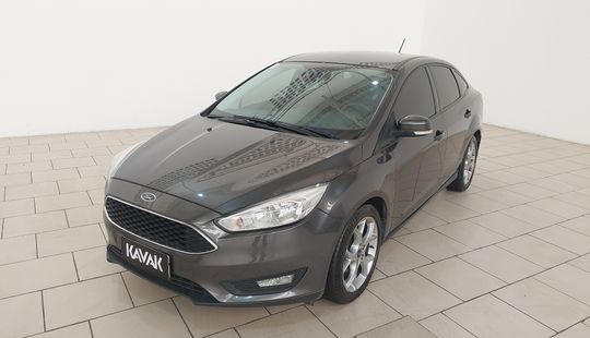 Ford • Focus