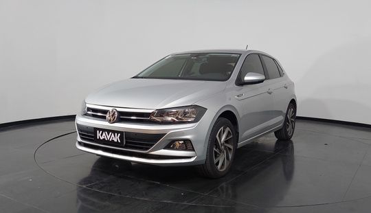 Volkswagen • Polo
