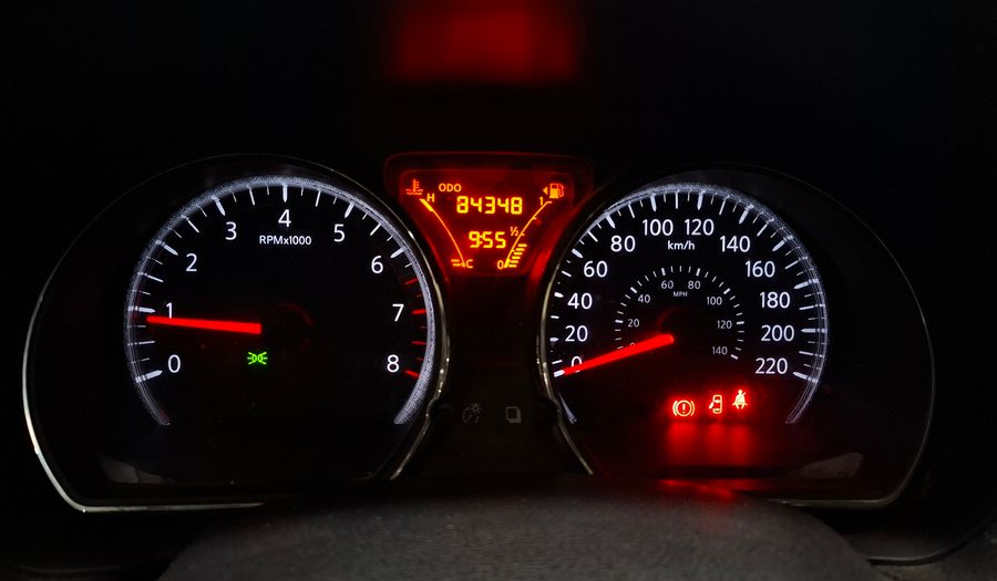 Nissan Note 1.6 ADVANCE Hatchback 2015