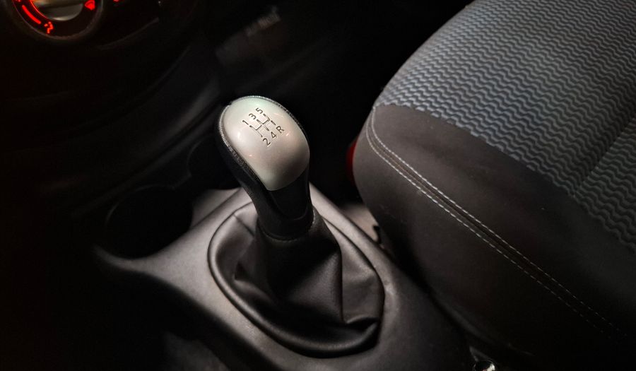 Nissan Note 1.6 ADVANCE Hatchback 2015