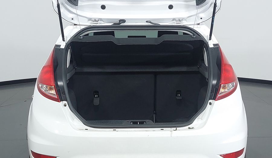 Ford Fiesta 1.6 TITANIUM AT Hatchback 2017