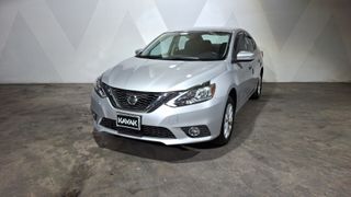 Nissan • Sentra