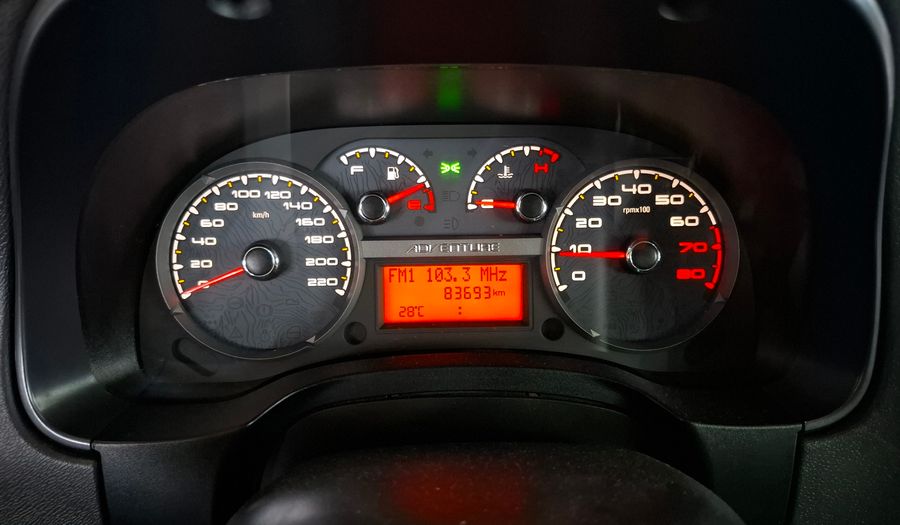 Fiat Strada 1.6 16V ADVENTURE CD Pickup 2017