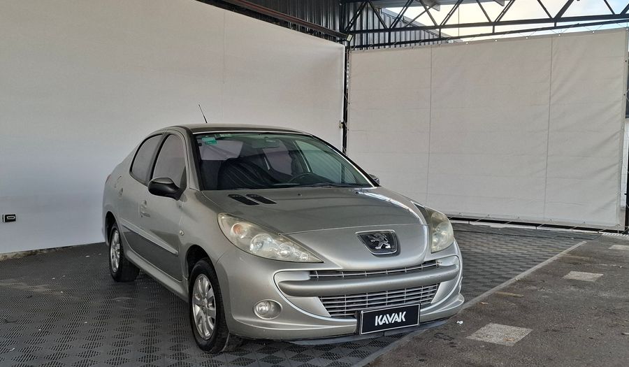 Peugeot 207 1.4 ALLURE COMPACT Sedan 2013