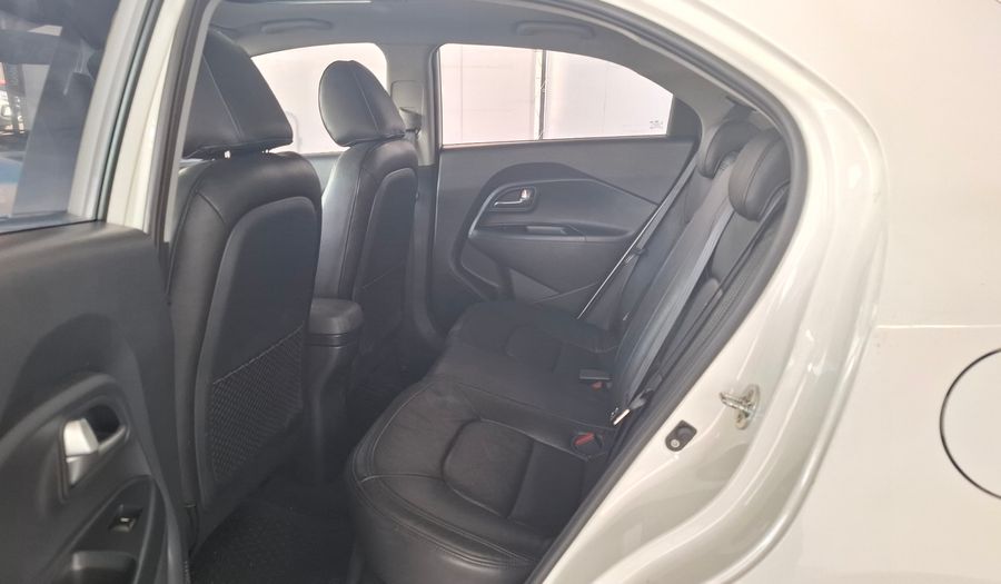 Kia Rio 1.4 EX AT Hatchback 2015