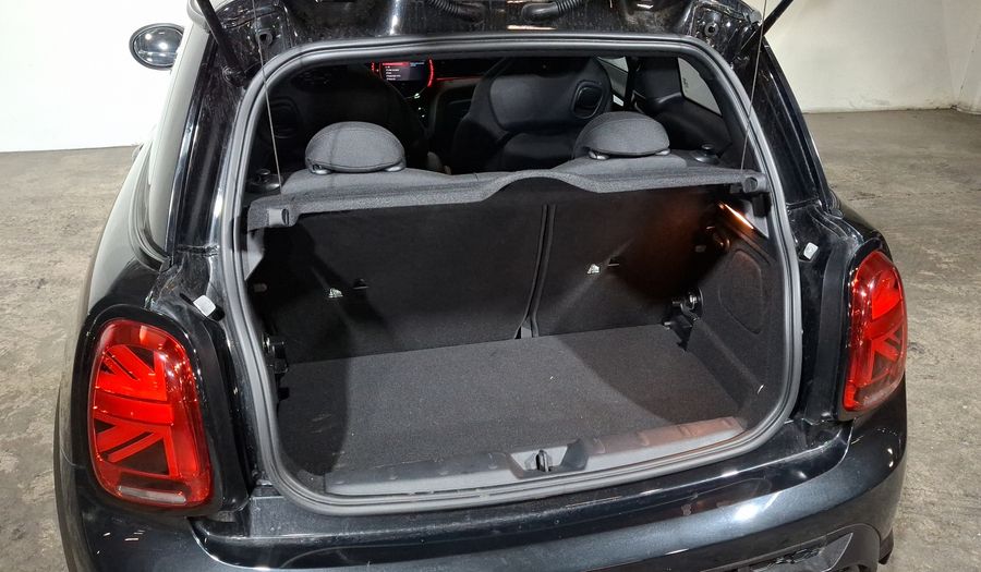 Mini Cooper S 2.0 COOPER ALL BLACK DCT Hatchback 2024