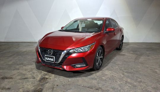 Nissan • Sentra