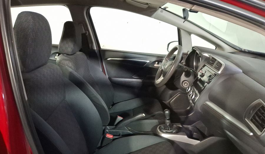 Honda Fit 1.5 COOL Hatchback 2016