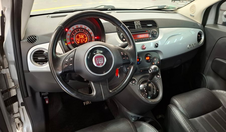 Fiat 500 1.4 16V LOUNGE AUTO Hatchback 2012