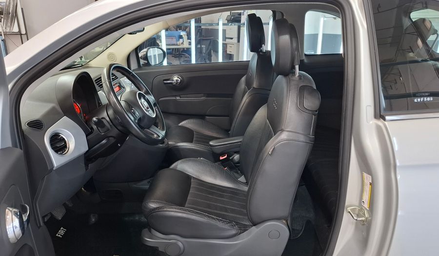 Fiat 500 1.4 16V LOUNGE AUTO Hatchback 2012