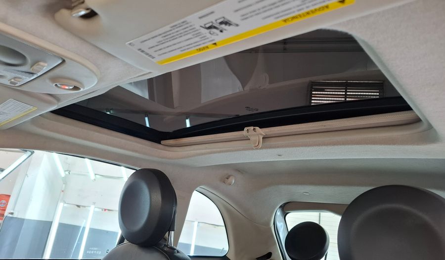 Fiat 500 1.4 16V LOUNGE AUTO Hatchback 2012