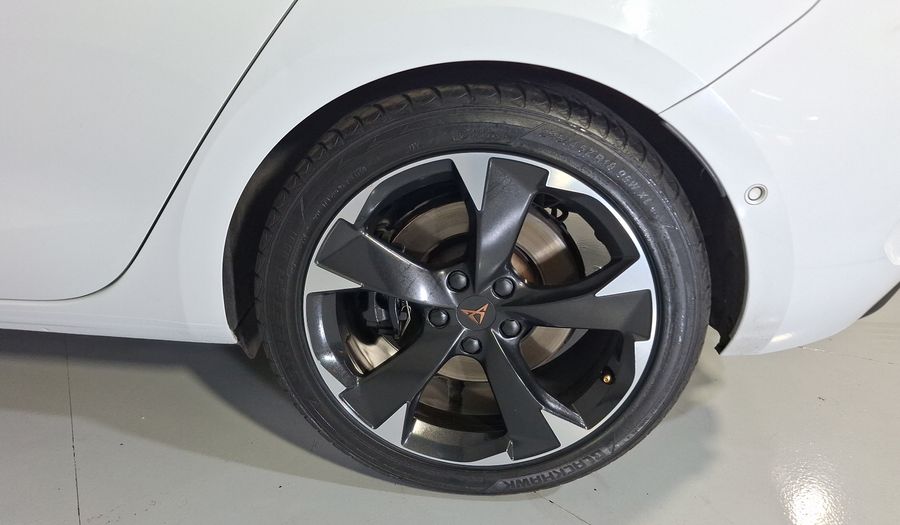 Cupra Leon 2.0 245HP DCT Hatchback 2023