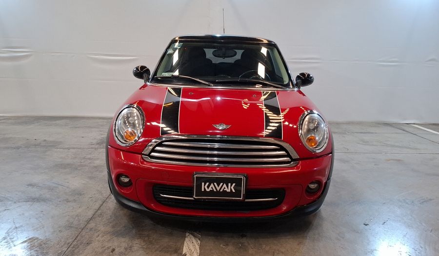 Mini Cooper 1.6 COOPER CLASSIC AT Hatchback 2013