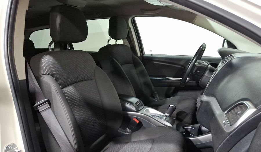 Dodge Journey 2.4 SE 7 PASAJEROS Suv 2017