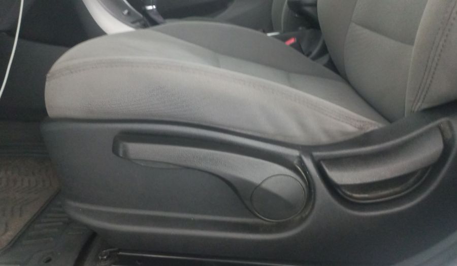 Hyundai Elantra 1.8 GLS PREMIUM AT Sedan 2015