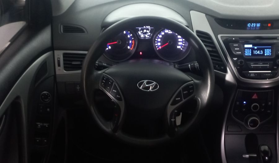 Hyundai Elantra 1.8 GLS PREMIUM AT Sedan 2015