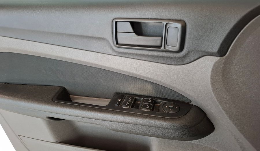 Ford Focus Ii 2.0 TREND Sedan 2012