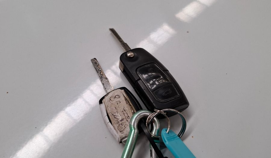 Ford Focus Ii 2.0 TREND Sedan 2012