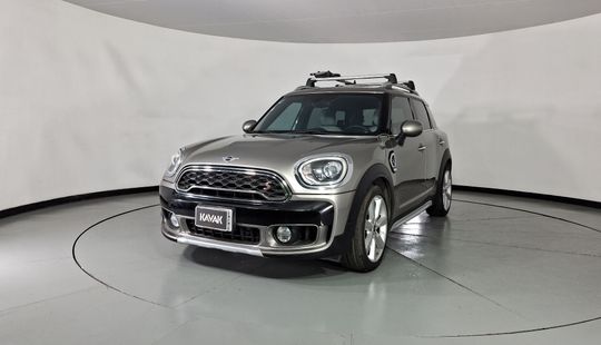 Mini • Countryman