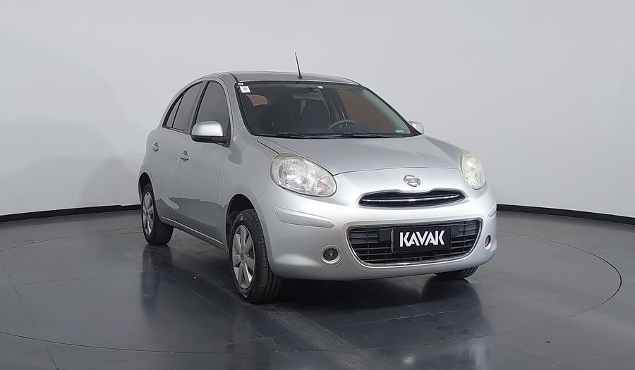 Nissan March 1.0 16V FLEX S Hatchback 2014