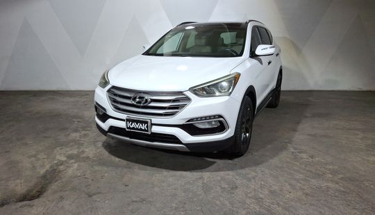 Hyundai • Santa Fe
