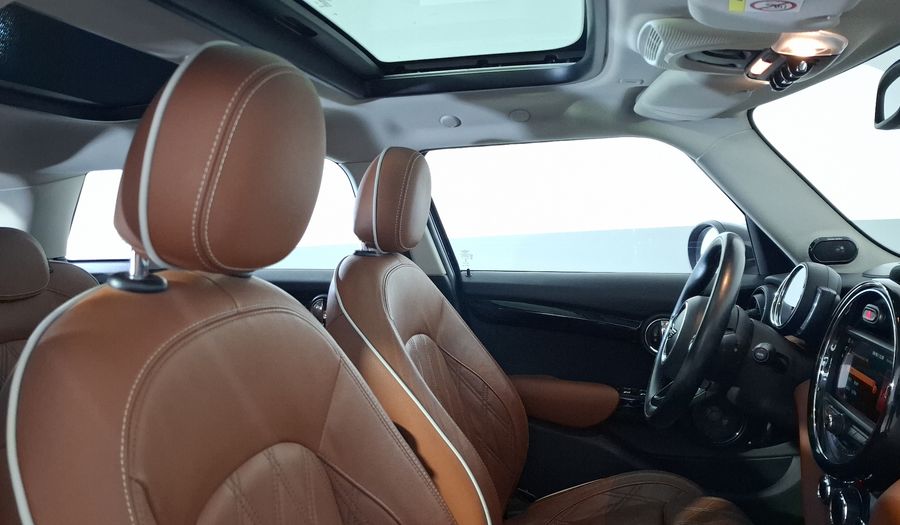 Mini Cooper 1.5 COOPER PEPPER DCT Hatchback 2019