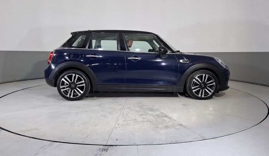 Mini Cooper 1.5 COOPER PEPPER DCT Hatchback 2019