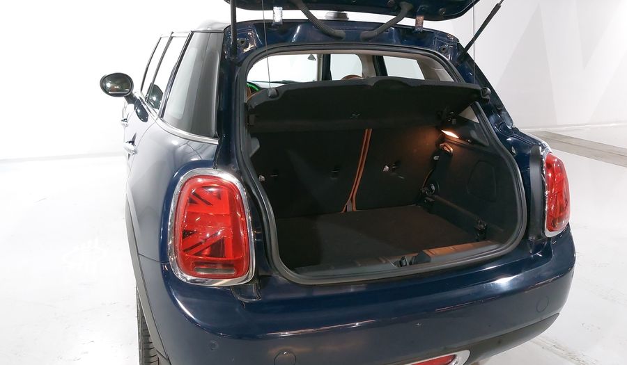 Mini Cooper 1.5 COOPER PEPPER DCT Hatchback 2019