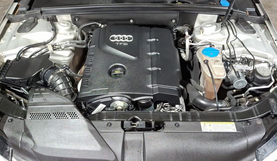 Audi A4 1.8 TFSI TRENDY PLUS MULTITRONIC Sedan 2011