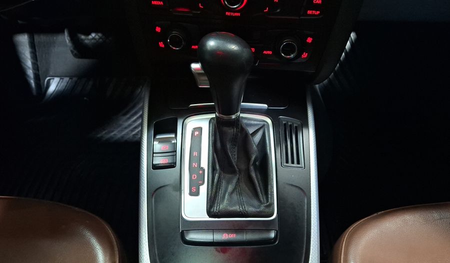 Audi A4 1.8 TFSI TRENDY PLUS MULTITRONIC Sedan 2011